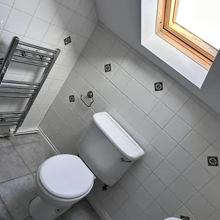 Belfast - Relax & Unwind In Our Skyline Retreat - 3 Bedroom Apartment With Parking Exterior photo